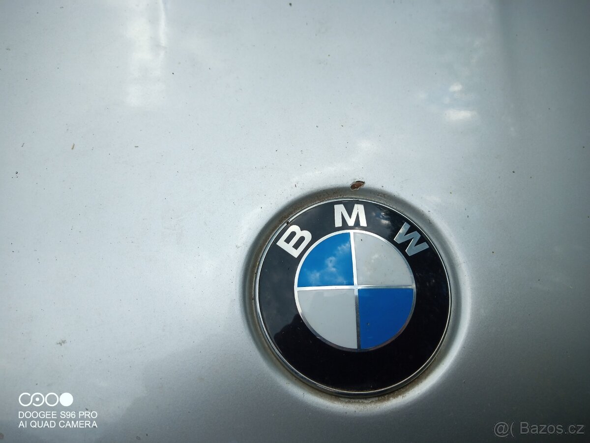Přední kapota BMW X3 - 2