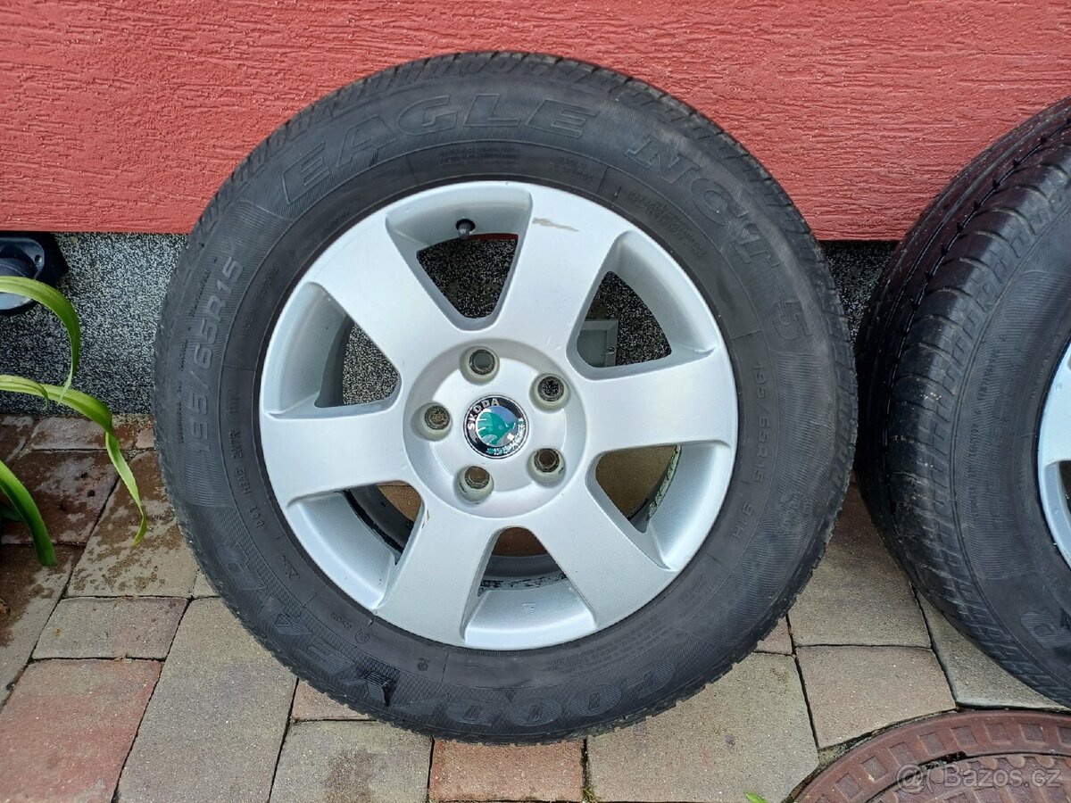 Škoda Octavia 2 Alu sada - 2
