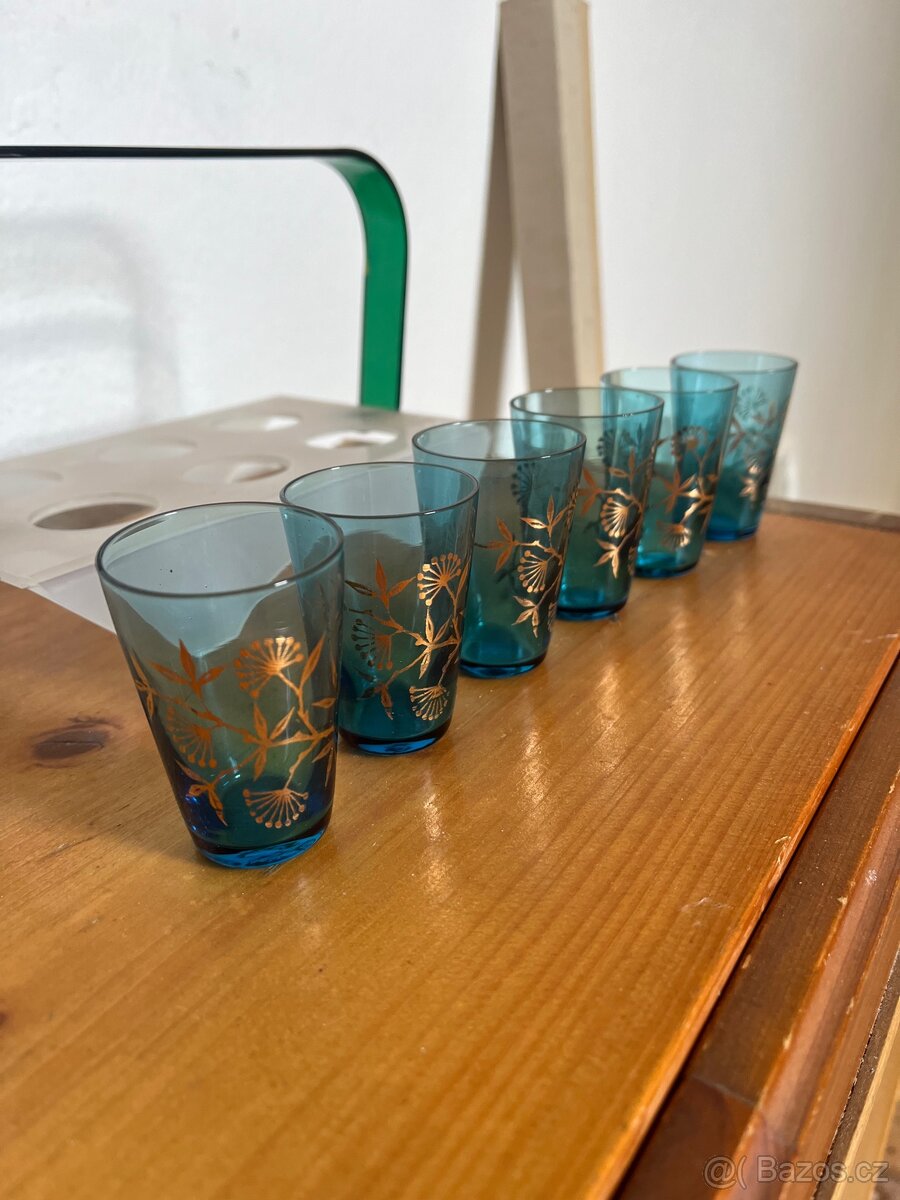 Skleněné panáky ze 70. let - 2