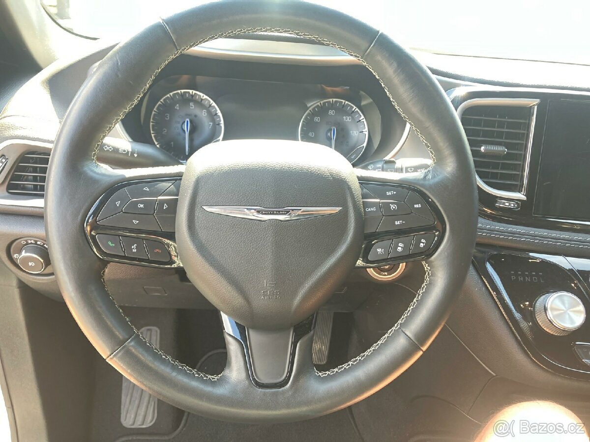 CHRYSLER PACIFICA Sport 2021 - VÝRAZNĚ ZLEVNĚNO - 2