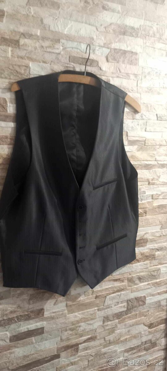 Svatební či společenský oblek - 2