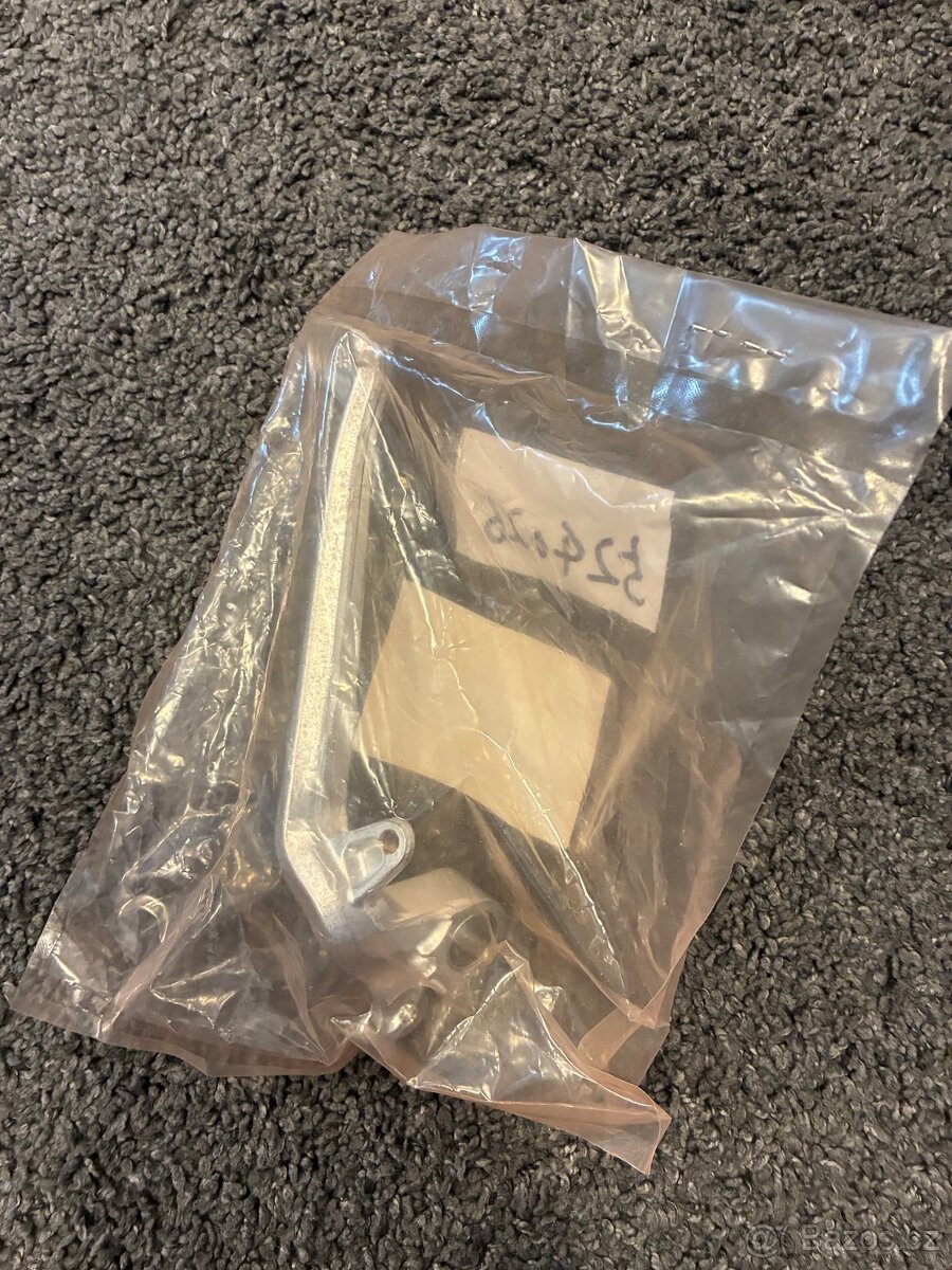 Páka zadní brzdy Honda - 2