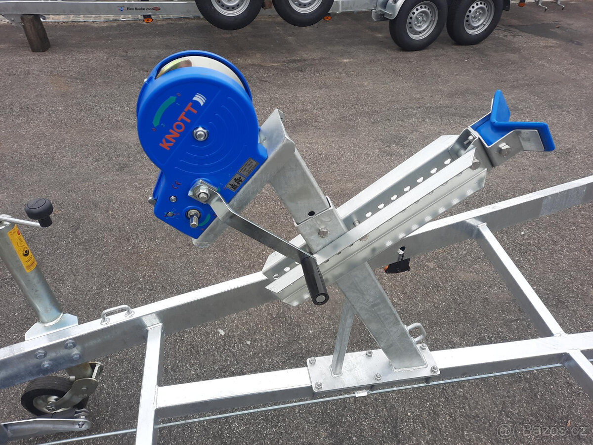 LODNI PRIVES BOCKMANN-TPV 2700 KG - 2