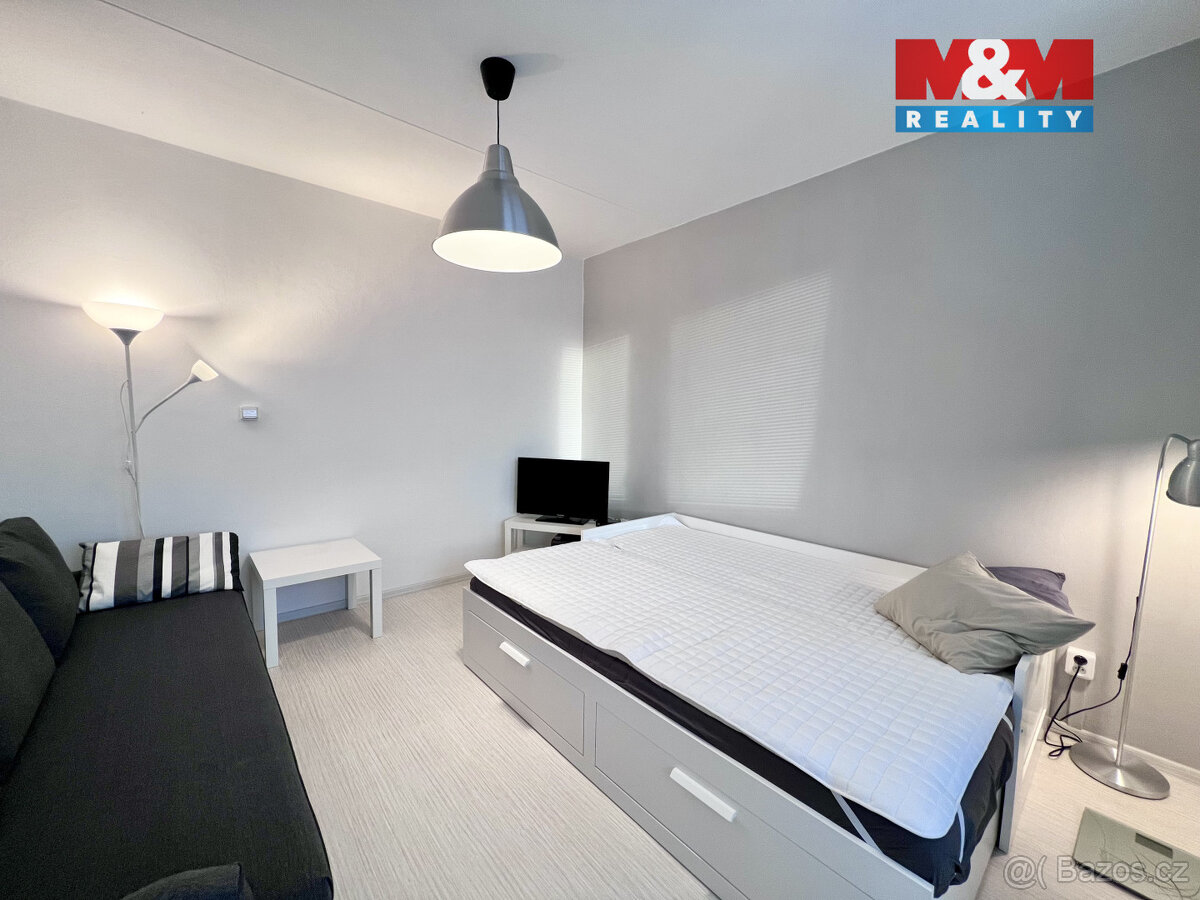 Pronájem bytu 1+1 v Kostelci nad Orlicí, ul. U Váhy - 2