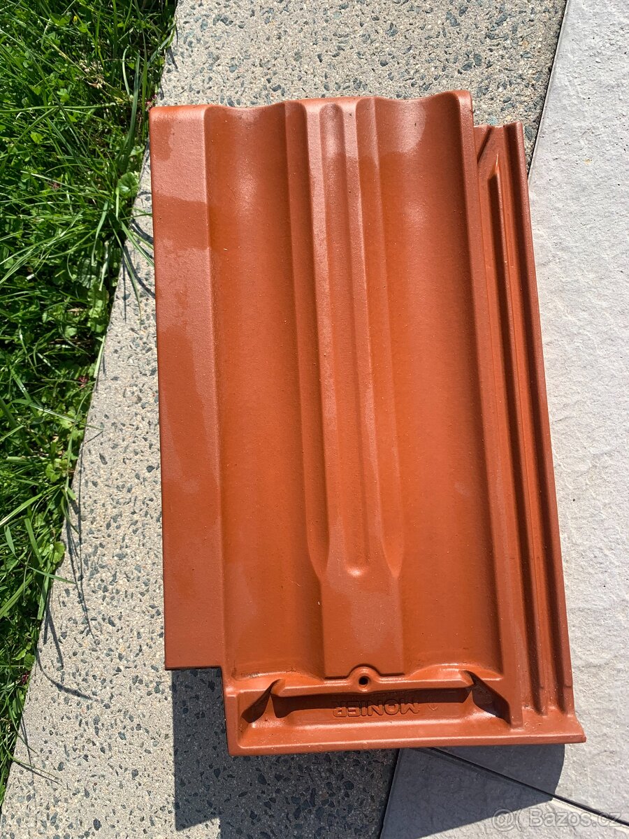 Okrajová taška Bramac Granát 11 pravá - 2