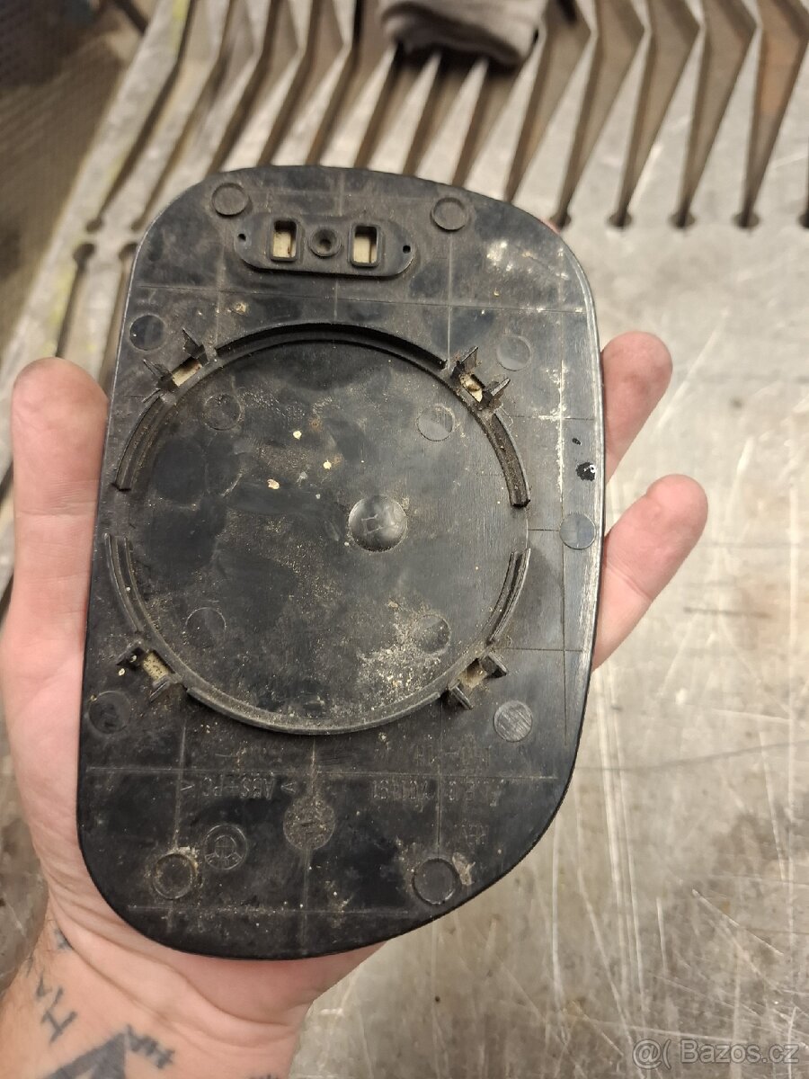 Bmw z3 sklicko zrcatko - 2