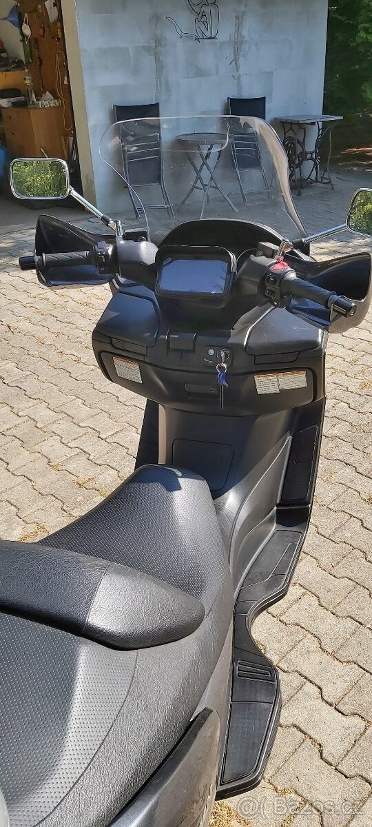 SUZUKI BURGMAN 400 AN - 2