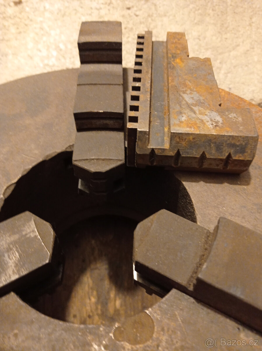 Hlava na soustruh - 2