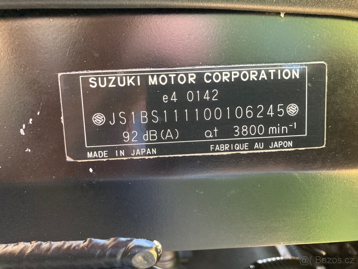 Suzuki V Strom DL 1000 - 2