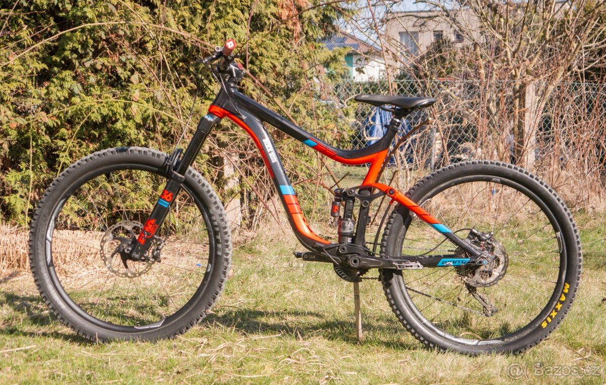 GIANT REIGN 1.5 LTD 2017 - 2