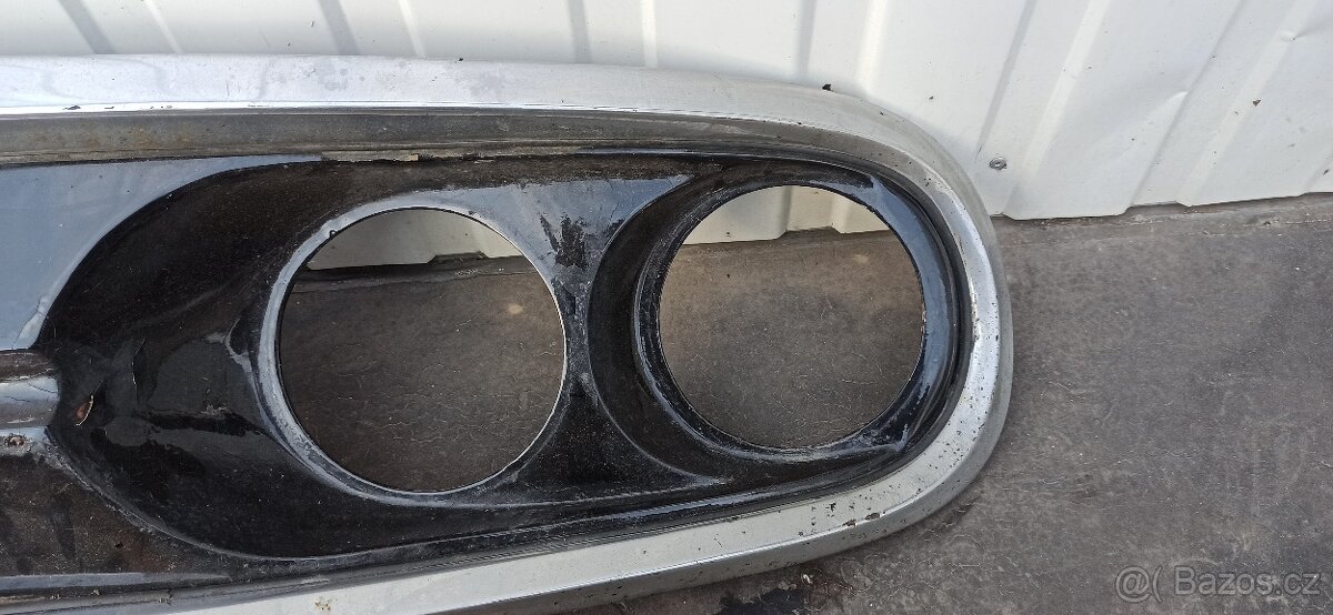 PRODÁM NA TATRA 603 PŘEDNÍ MASKU - 2