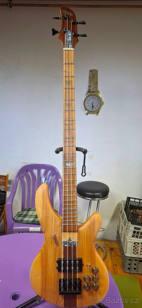 Prodám basovou kytaru - 2