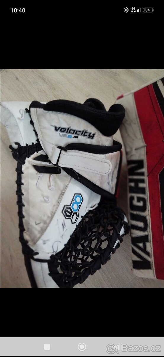 Brankářska výstroj-lapačka s vyrážečkou Vaugn - 2