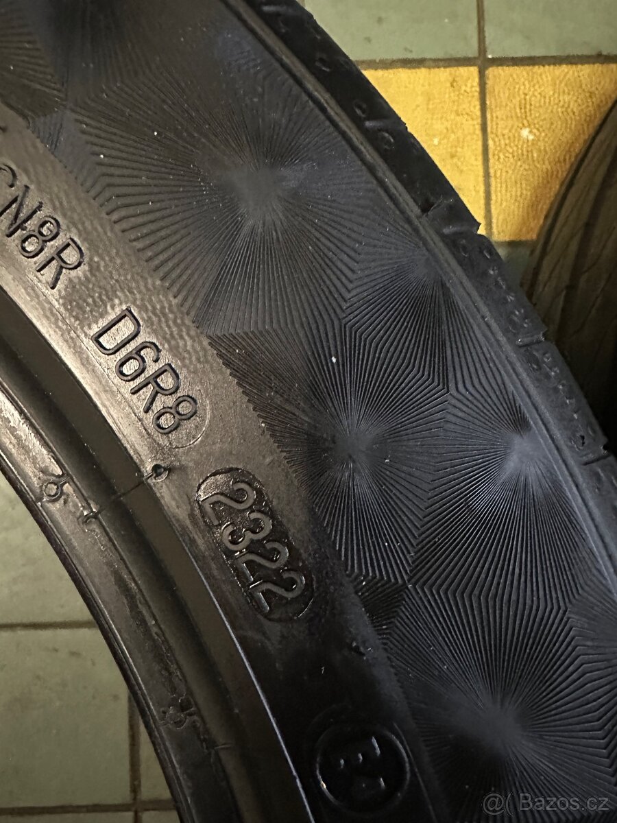 letní pneu 245/45 R17 - 2