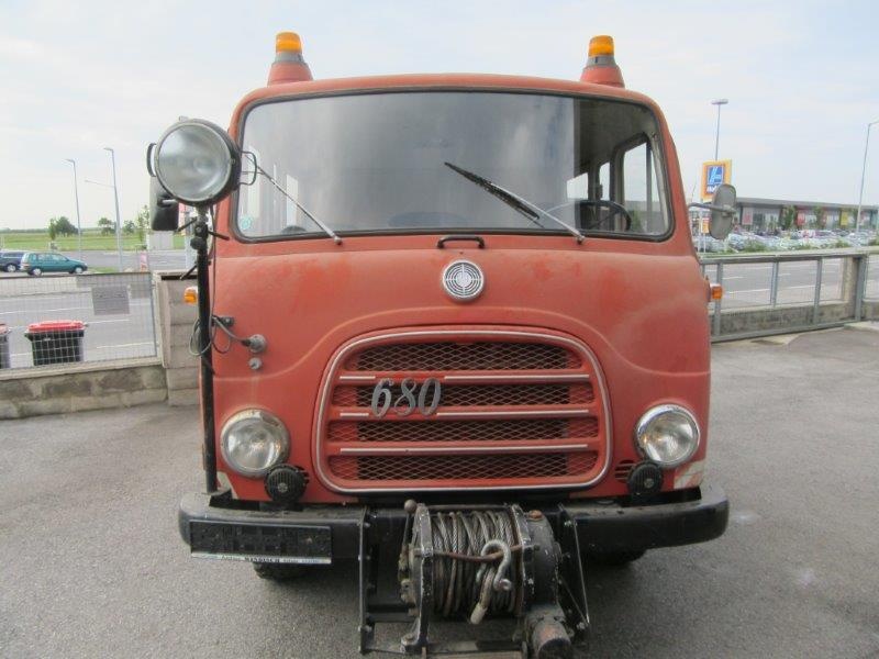 Predam STEYR 680 4X4 6,0 TD - 2