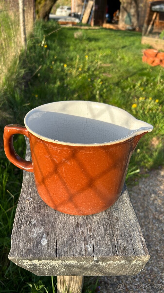 Kameninový krajáč 2l. - 2