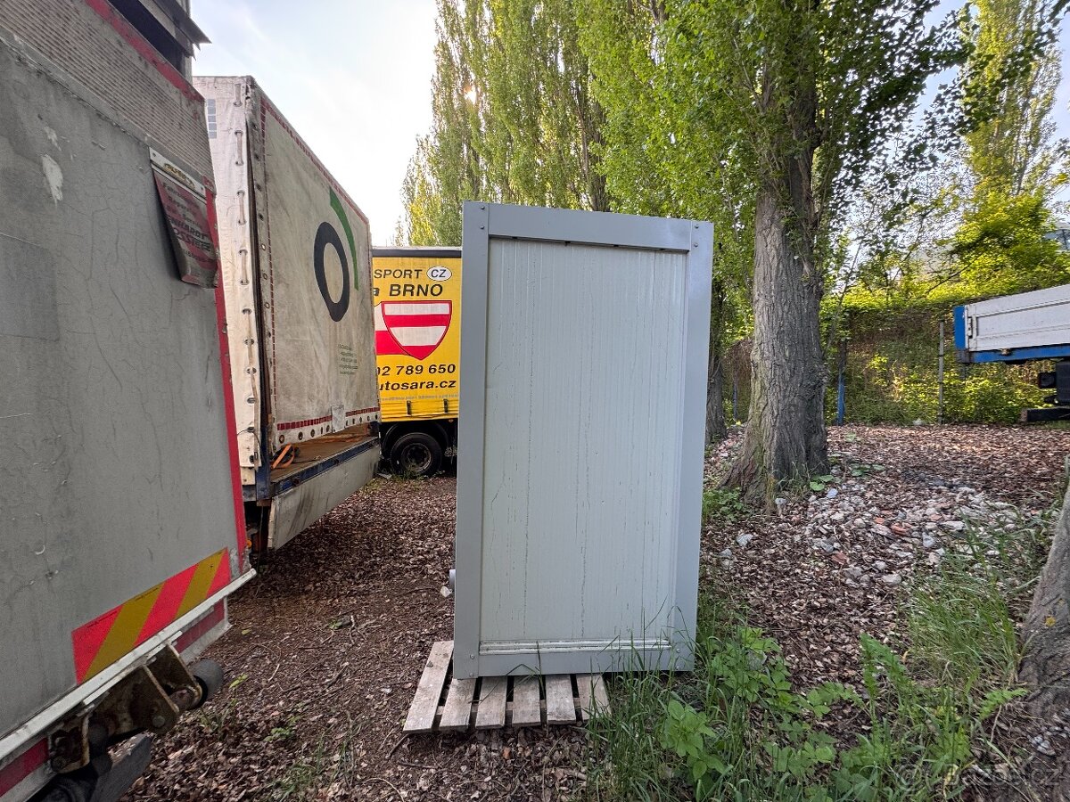 SANITÁRNÍ BUŇKA WC - 2