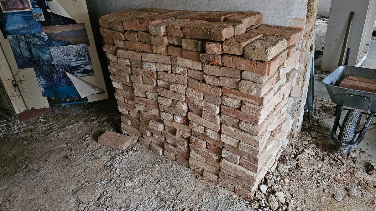 Cihly - 2