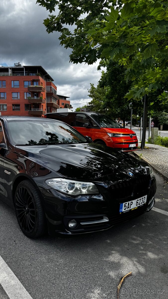 Prodám BMW F10 520d 2016 - 2