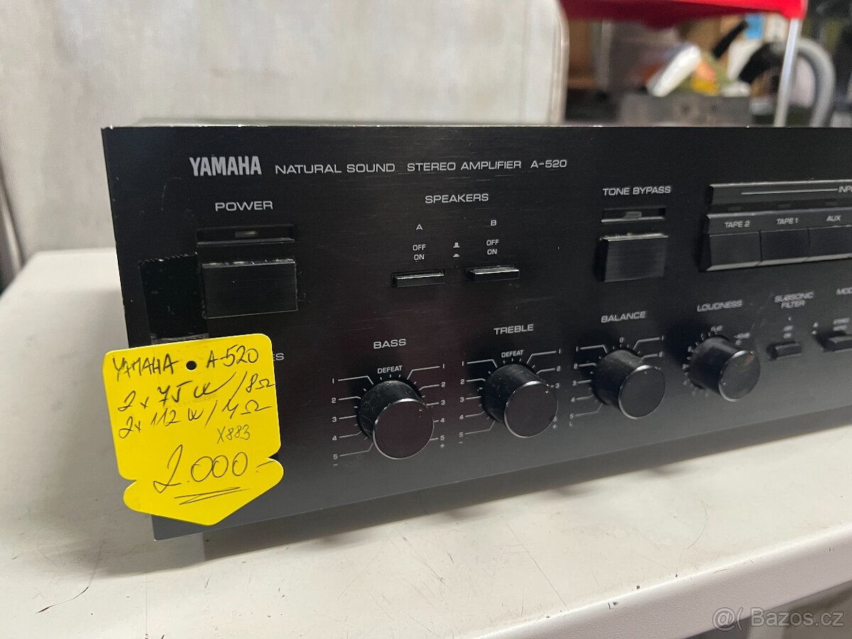 YAMAHA A-520 STEREO ZESILOVAČ - 2