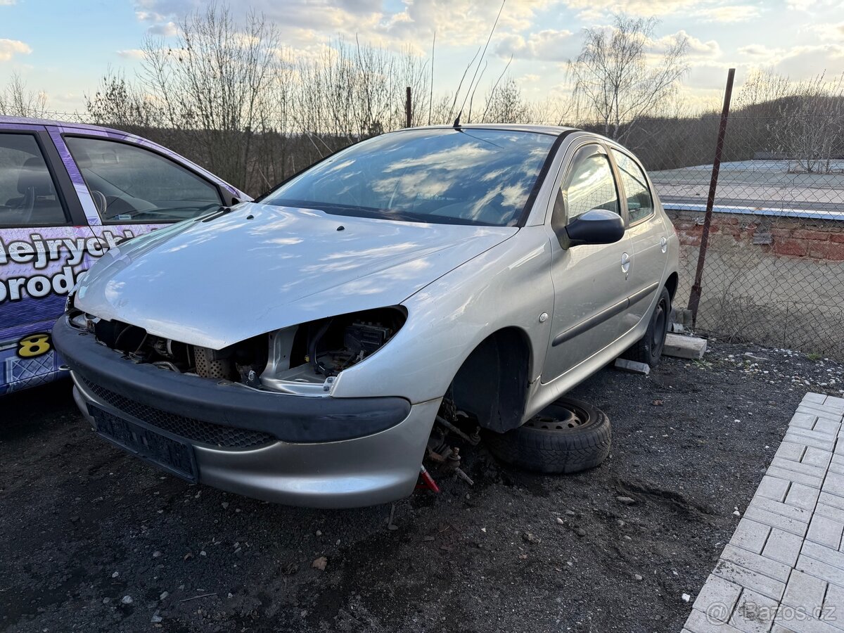 Peugeot 206 ND - 2