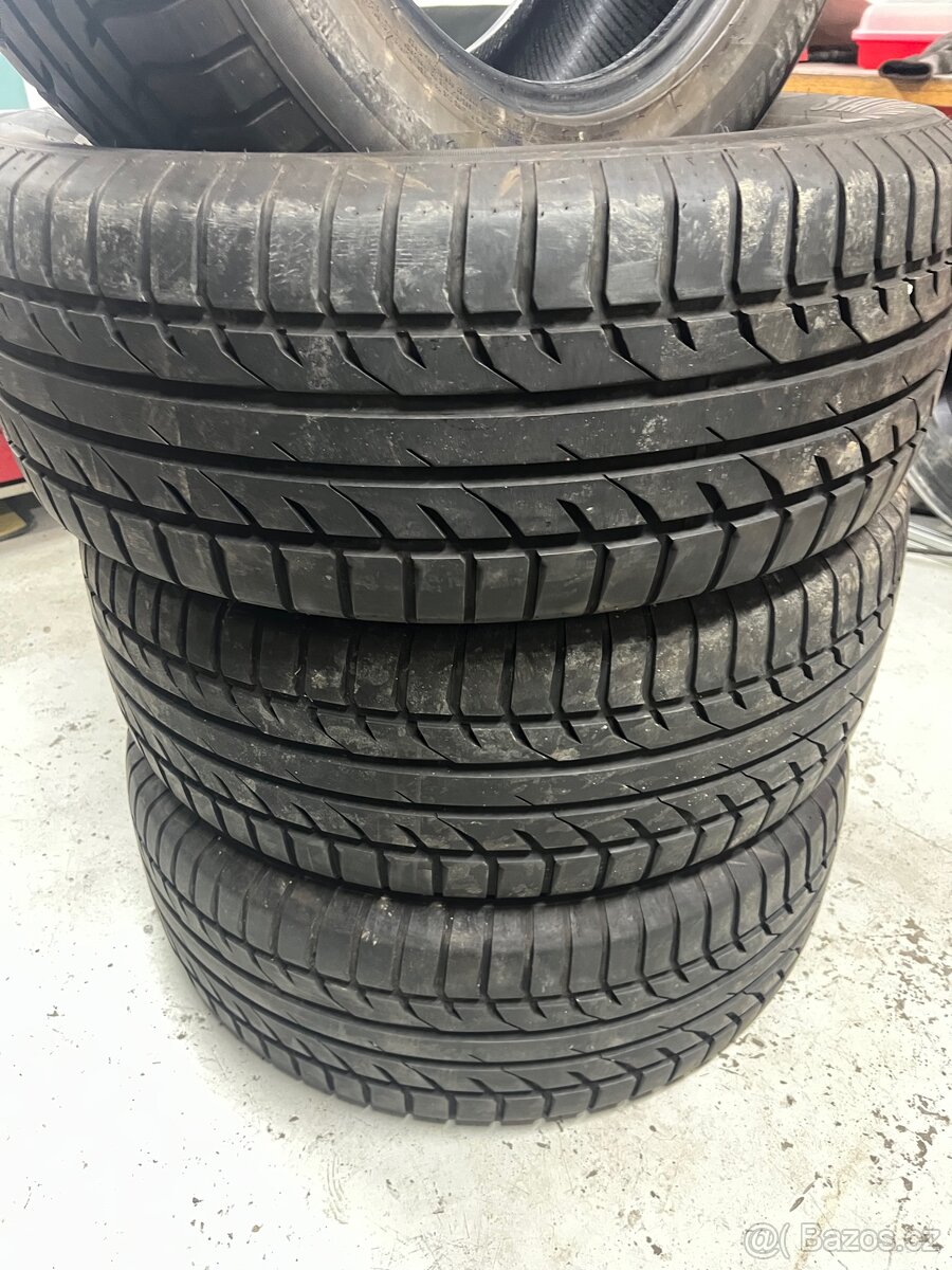 275/55 R19 (letní pneu) - 2