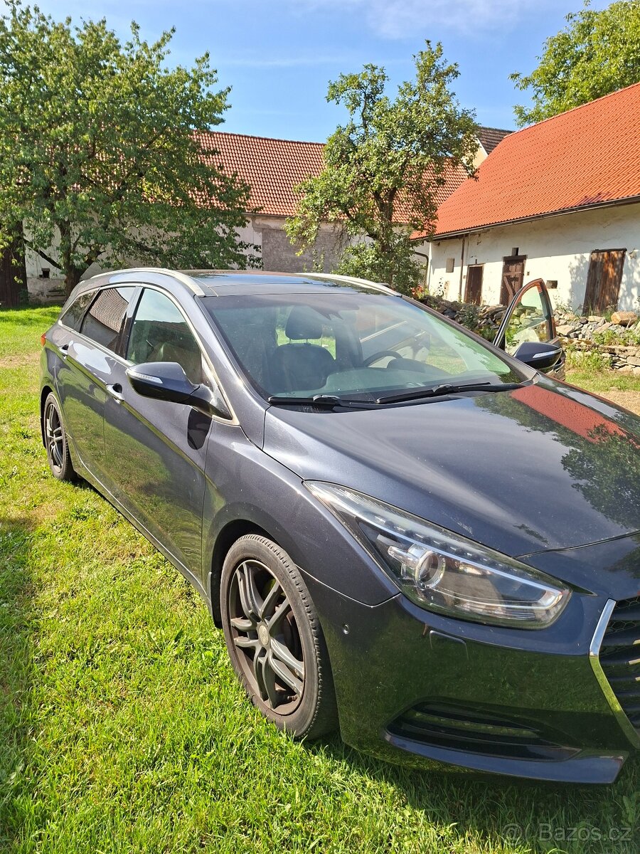 Hyundai i40 automat - 2