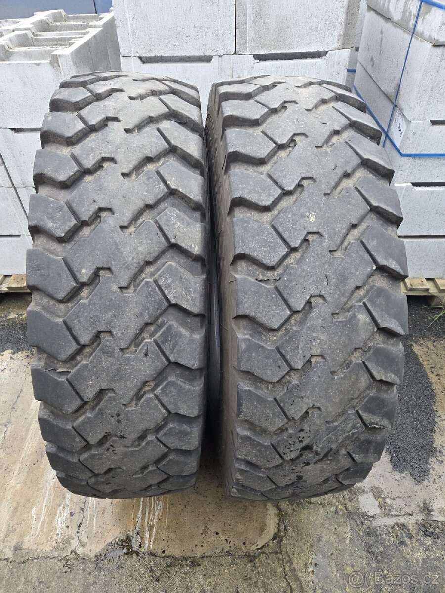 14.00 R20 Continental HCS 166/160 G