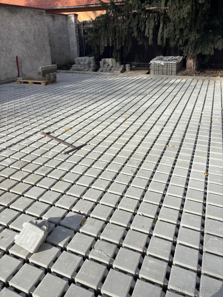 Vegetační dlažba CS beton Quadro - 2