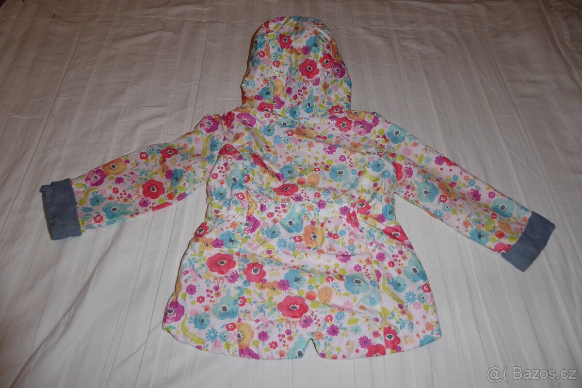 Jarní/podzimní dívčí bunda, vel. asi 92, zn. F&F - 2