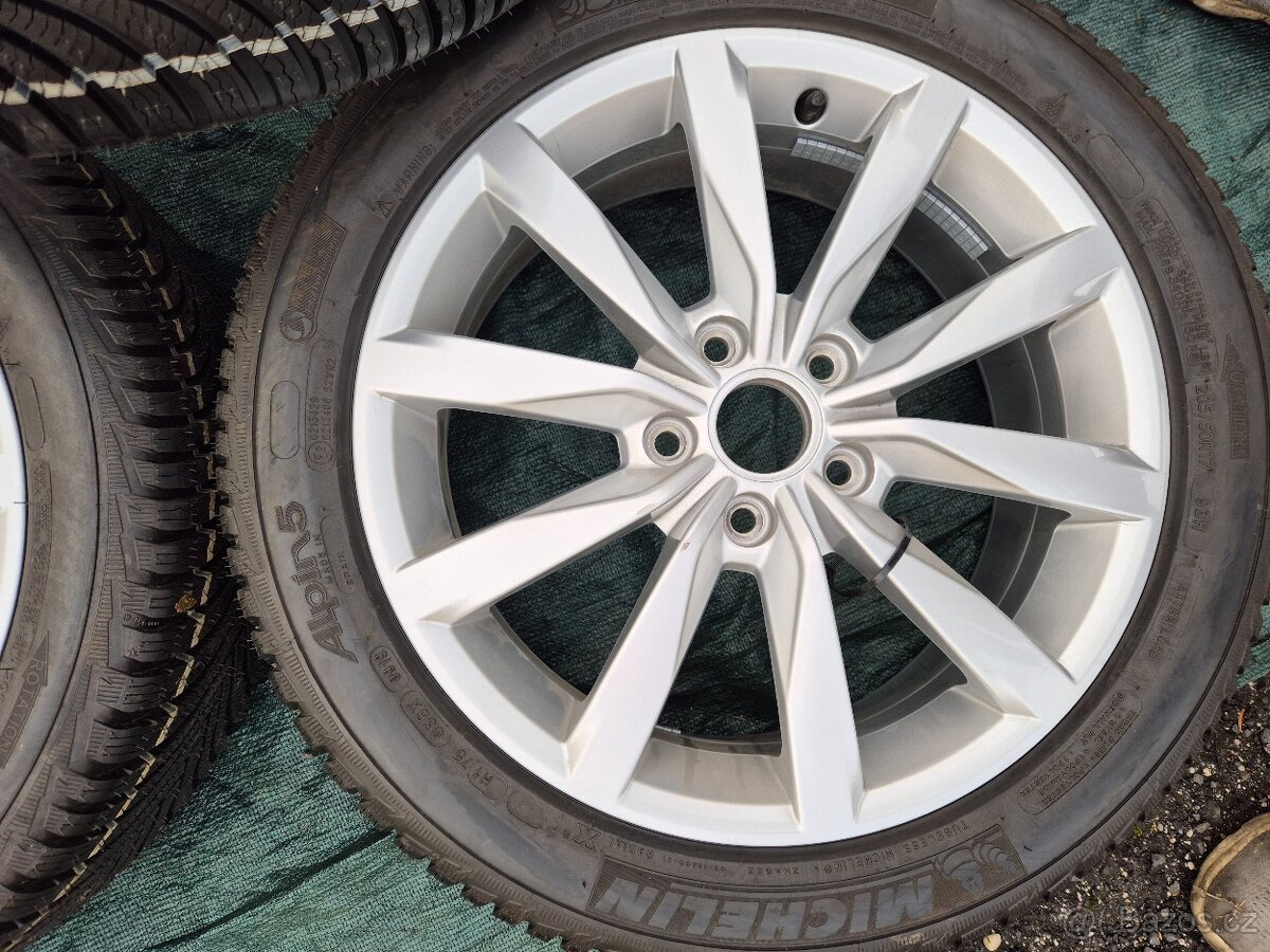 Nová zimní kola r17 Volkswagen Golf Michelin - 2