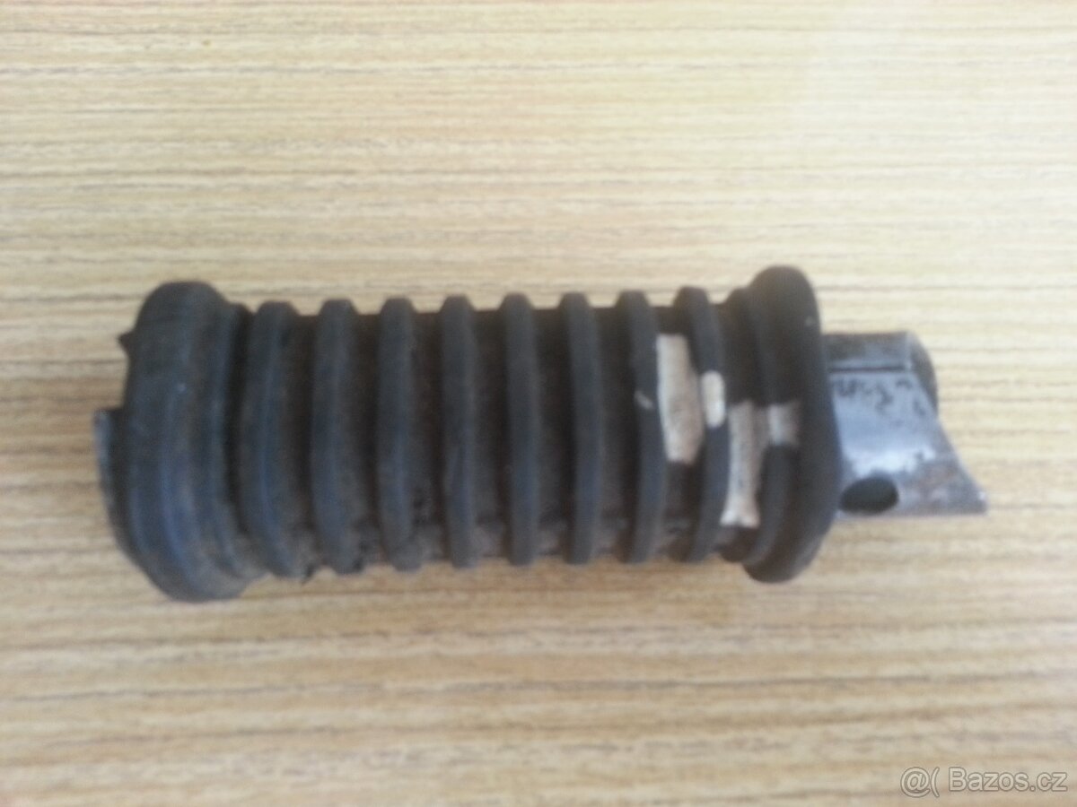 Otáčkoměr, kryt za. svě. kryt motoru, za. stupa Jawa 350 634 - 2