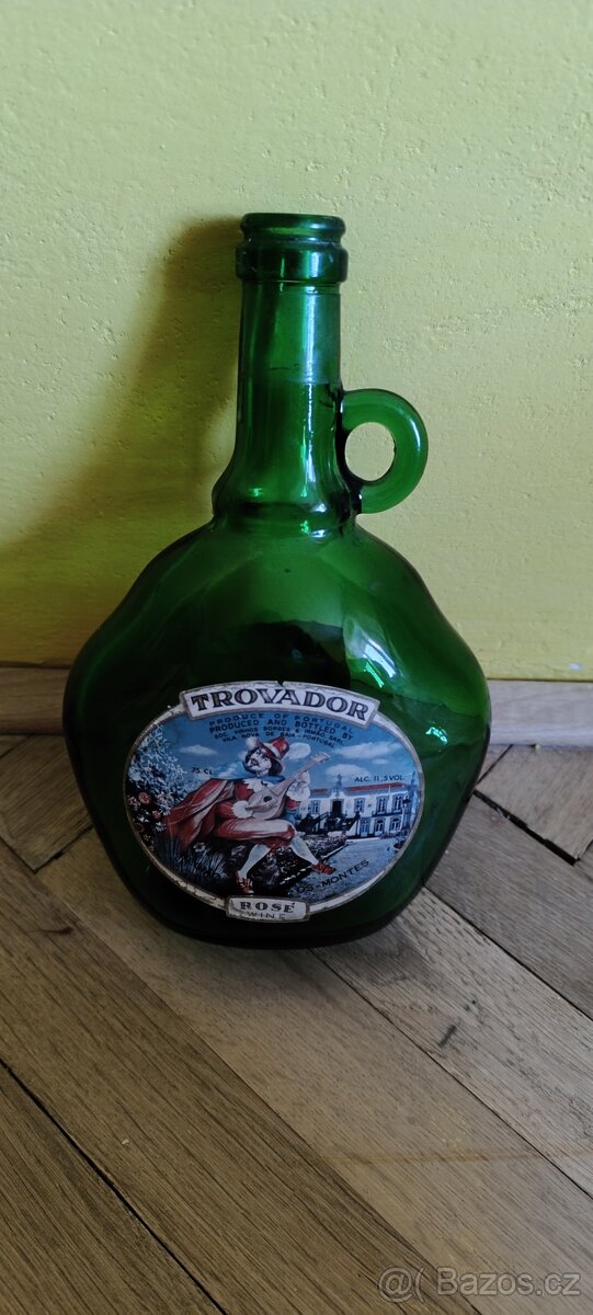 Prodám dekorativní prázdnou láhev Trovador Rosé (Portugalsko - 2