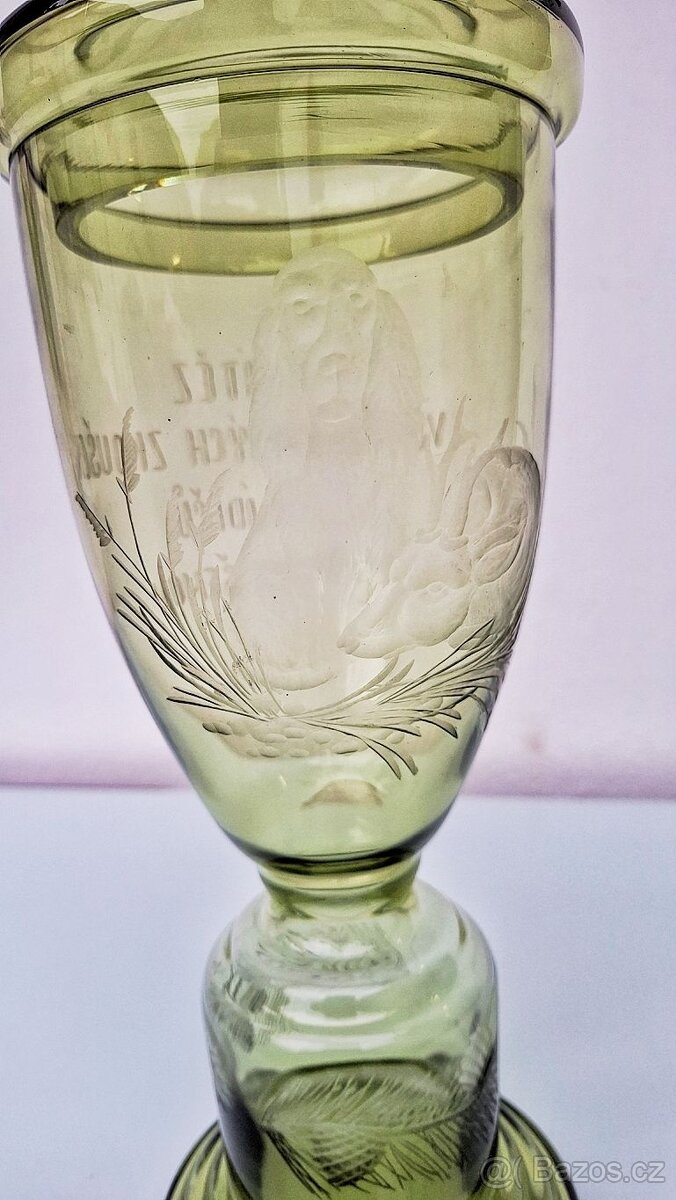 Starý skleněný pohár pro vítěze - 2