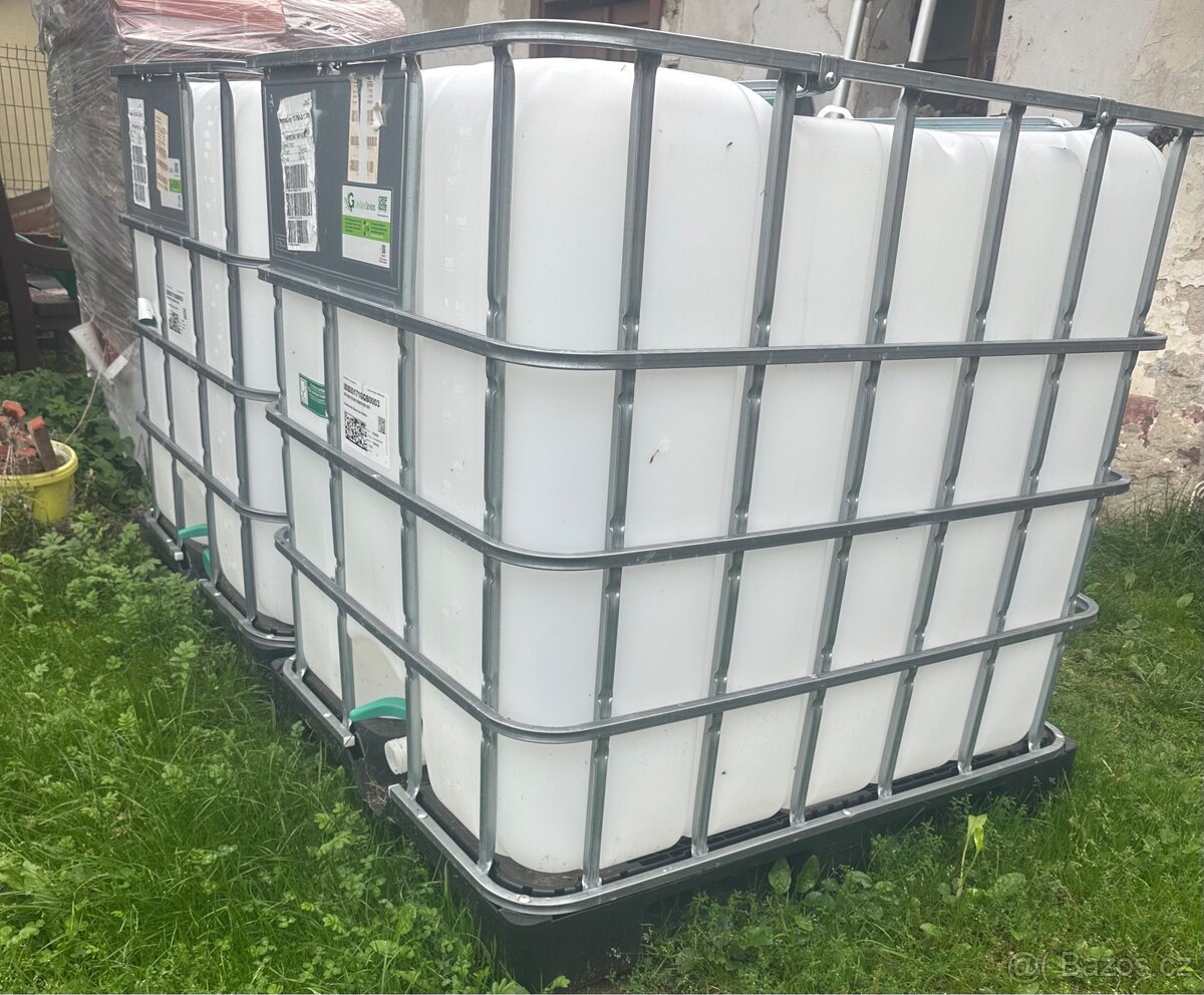 IBC kontejner na 1000 litrů - 2