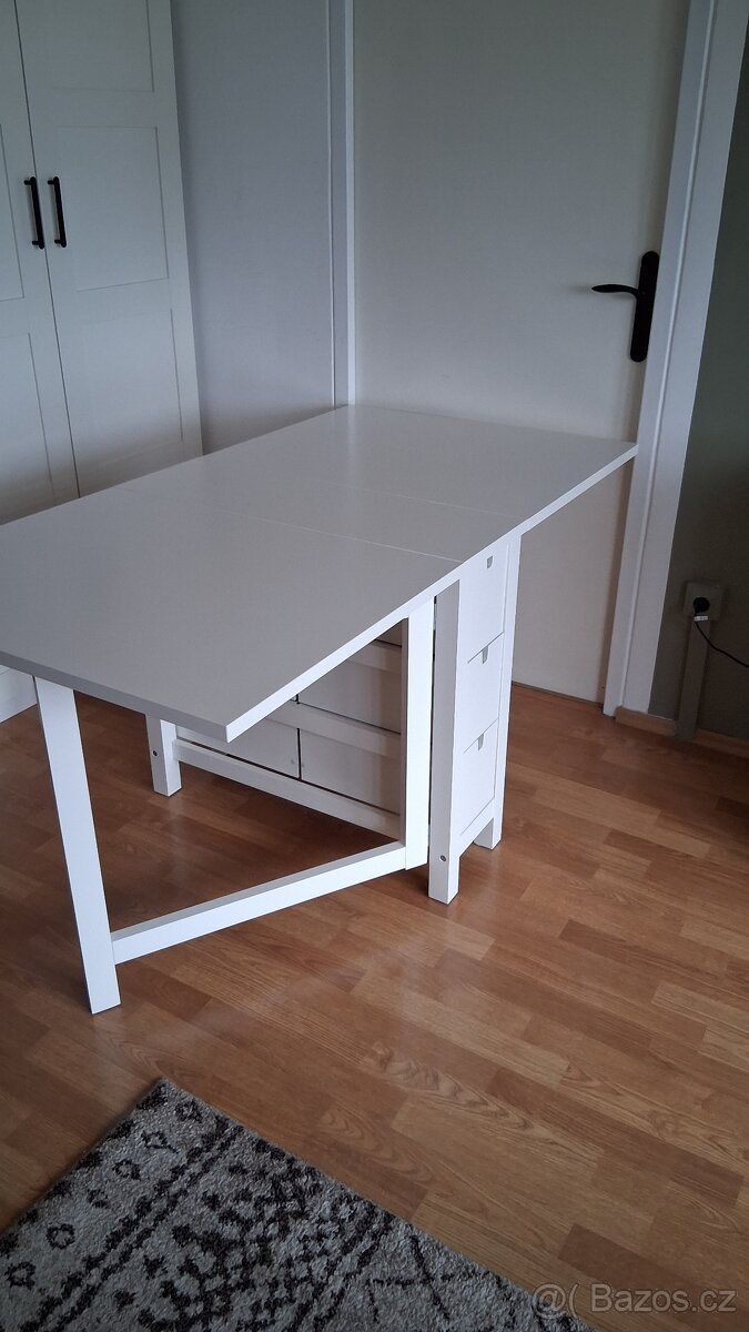 Rozskladaci jídelní stůl Ikea - 2