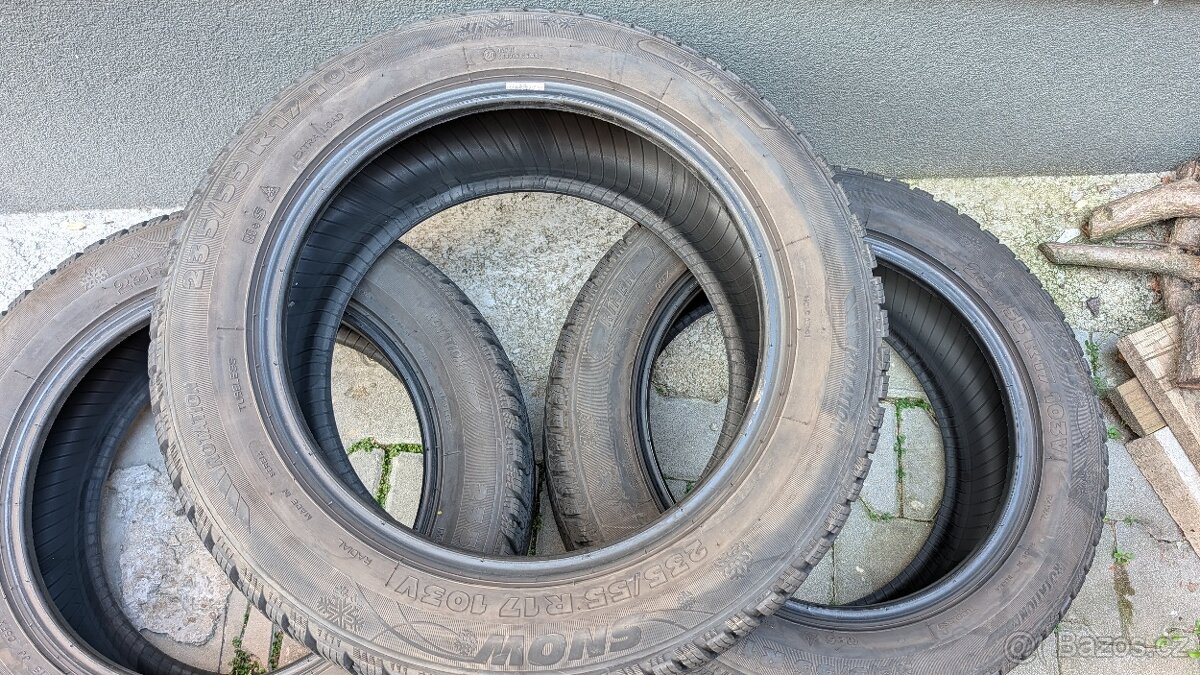 Zimní pneu RIKEN 235/55 R17 103V - 2
