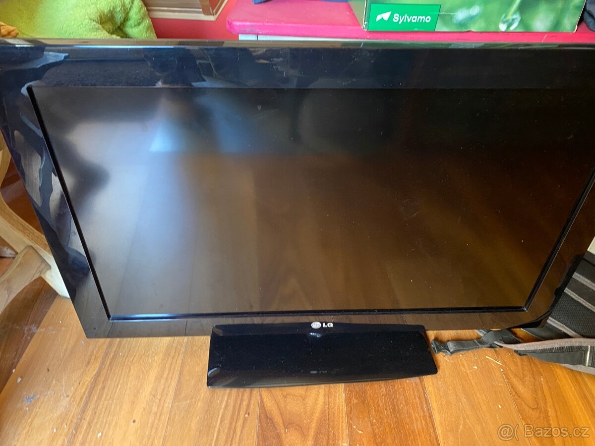 Funkční TV LG 32LD450 - 2