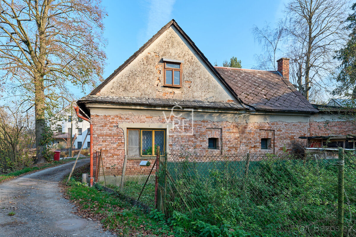 Prodej rodinného domu v obci Černovír, pozemek 295 m2 - 2