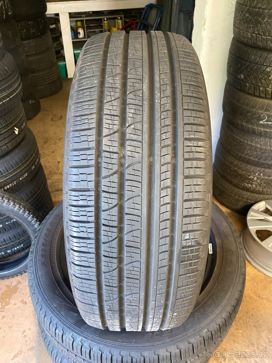 235/55R19 pirelli - 2