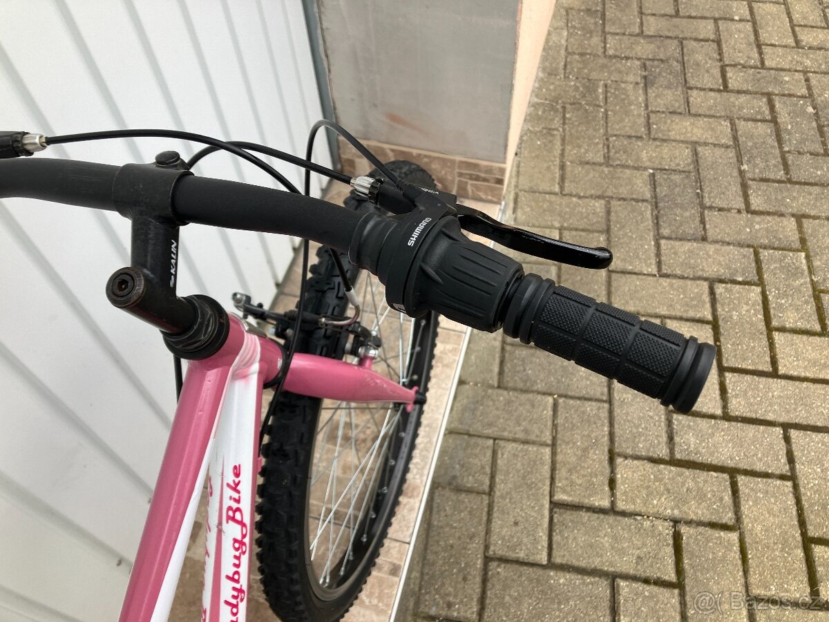 DÍVČÍ KOLO 24 - 2