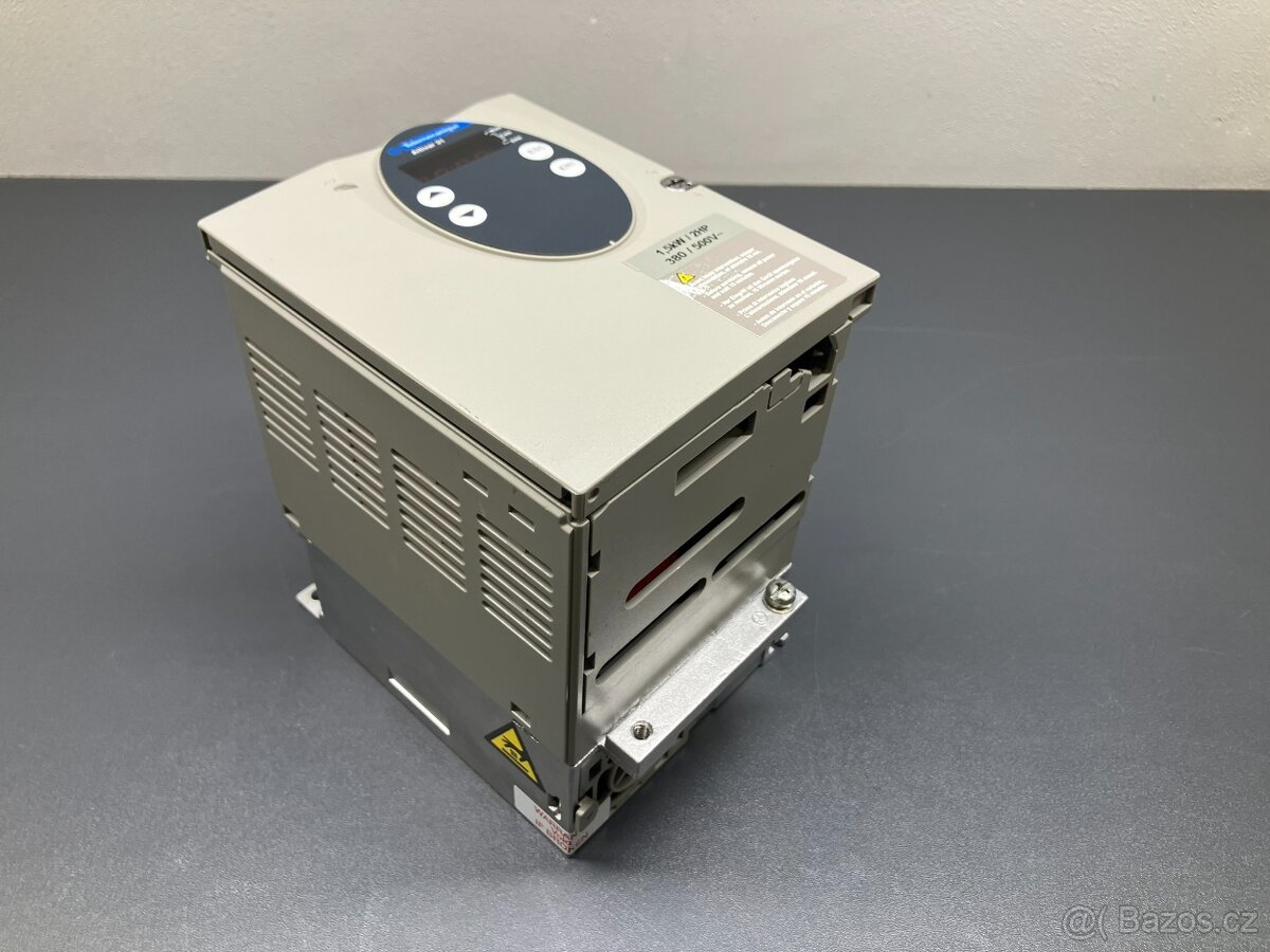 Frekvenční měnič Schneider ATV31HU15N4, 1,5kW, 3x400V - 2