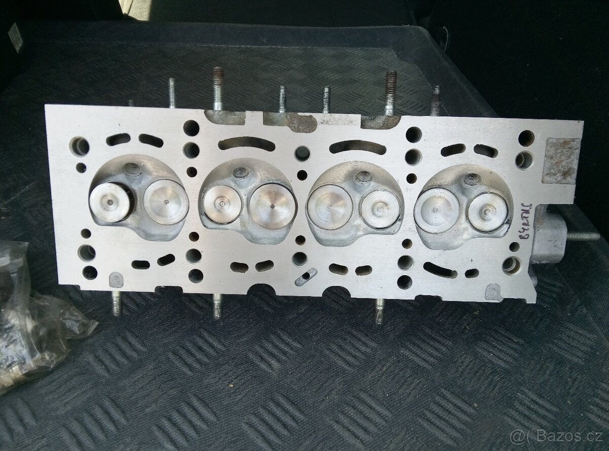 Hlava Fiat Punto 1.2 8v - 2