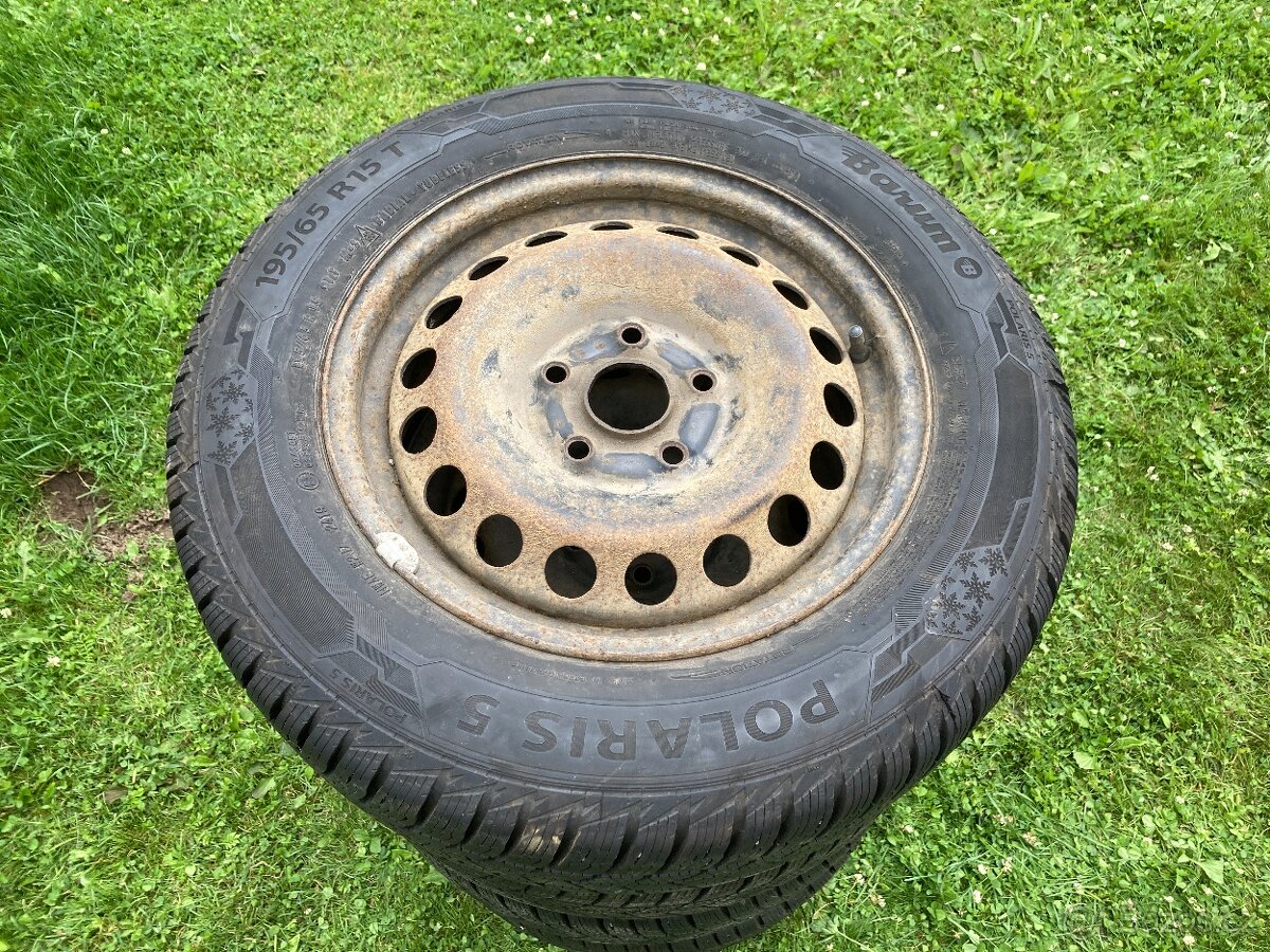 Prodám komplety Barum 195/65/R15 91T - 2