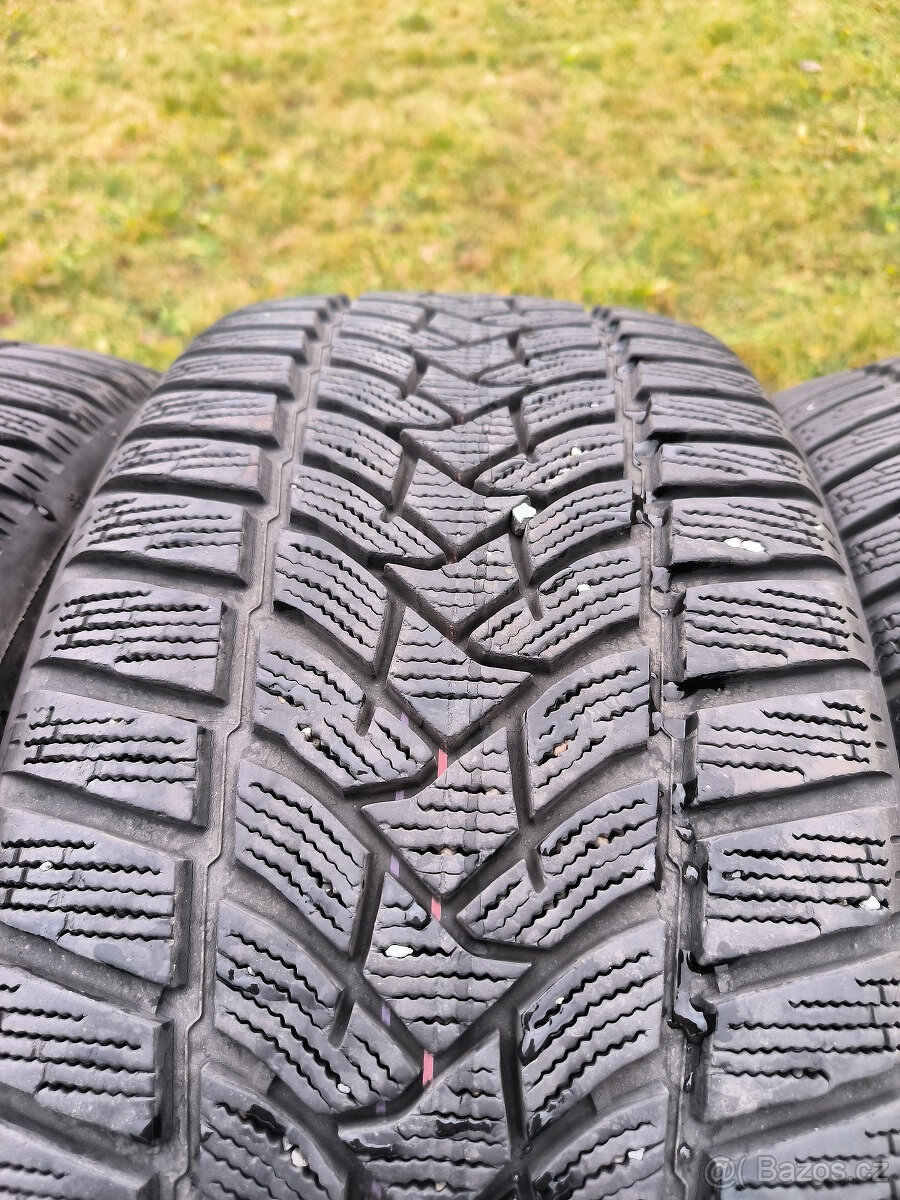 4 zimní pneu 245/45/18 DUNLOP - 2