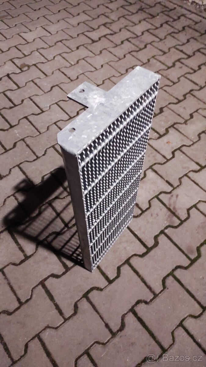 Polorošt pozinkovaný 700 x 280 - 2