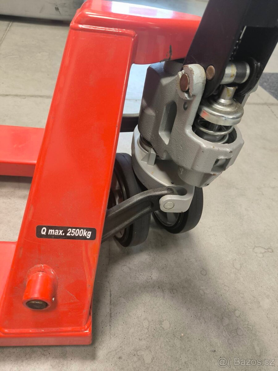 Paletový nízkozdvižný vozík - 2