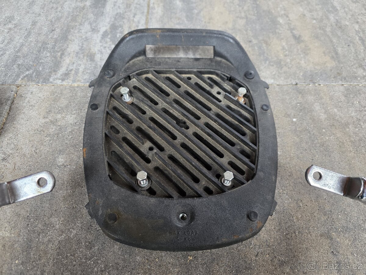 Díly moto zrdcátka a nosič - 2