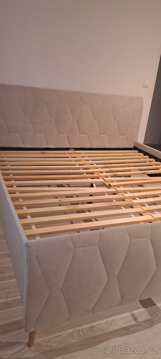 Manželská postel 180x200 - 2