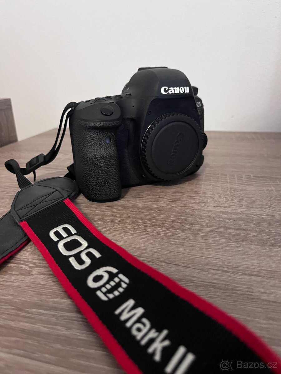 Prodám digitální zrcadlovku Canon EOS 6D Mark II. - 2